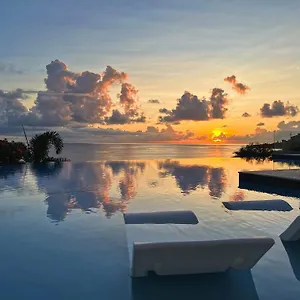 Hotel Sunset Reef St. Kitts, Ottley's